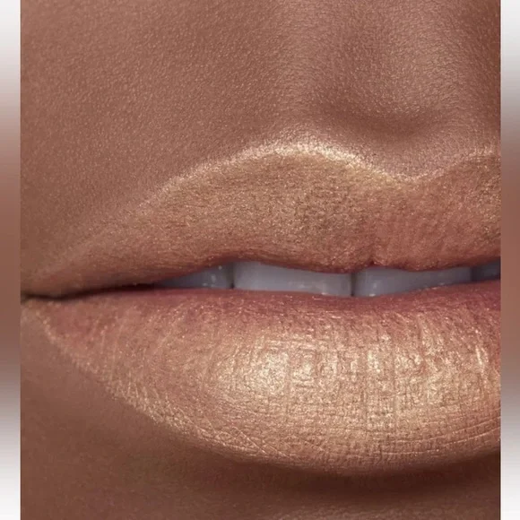 Chanel Matte Liquid Lipstick “Metallic Beige” NIB - Picture 3 of 6